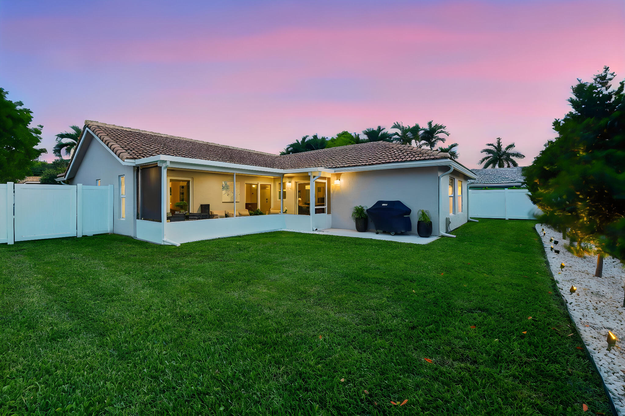 1971 NW 44th Street