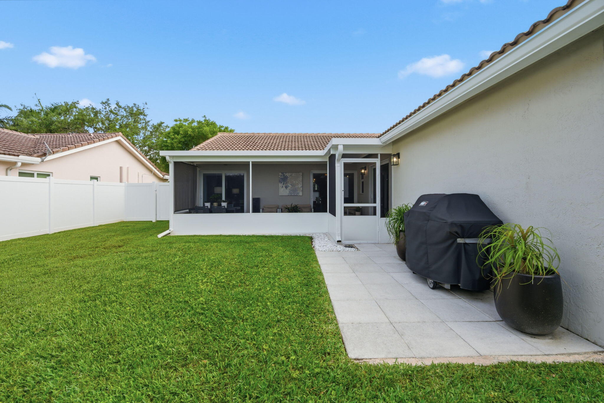 1971 NW 44th Street