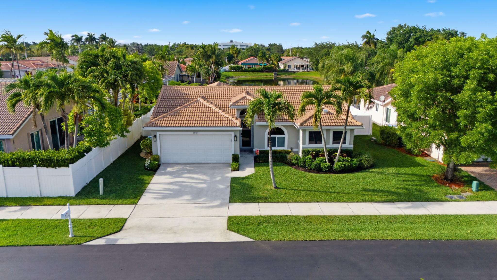 1971 NW 44th Street