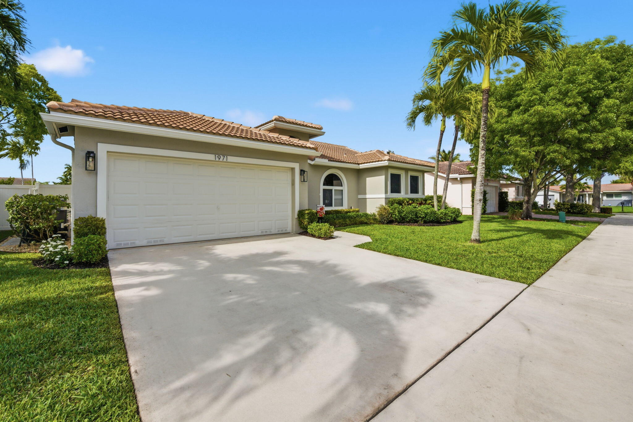 1971 NW 44th Street
