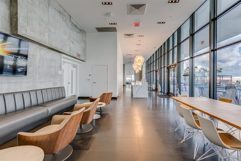 1600 NE 1st Ave 3203