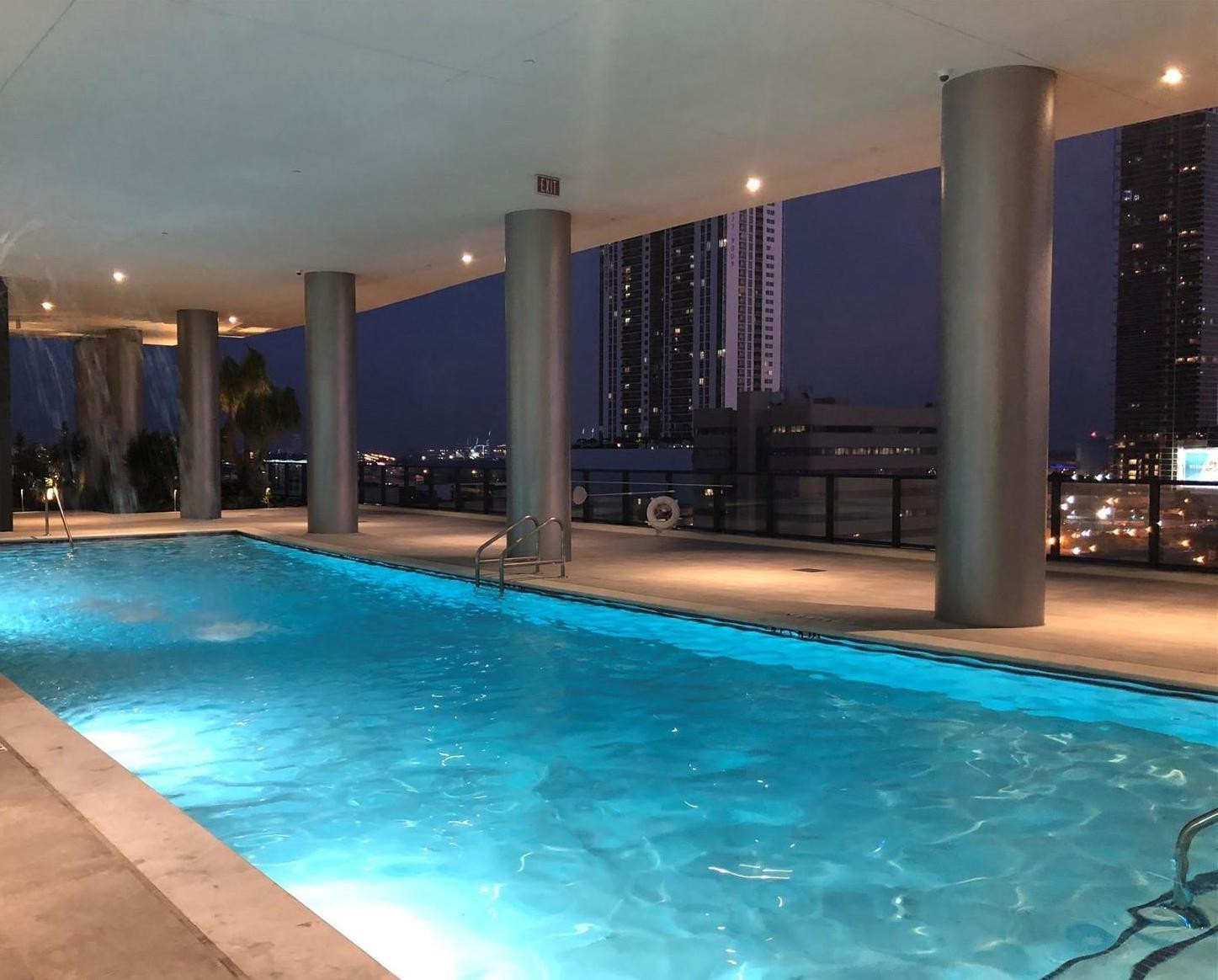 1600 NE 1st Ave 3203