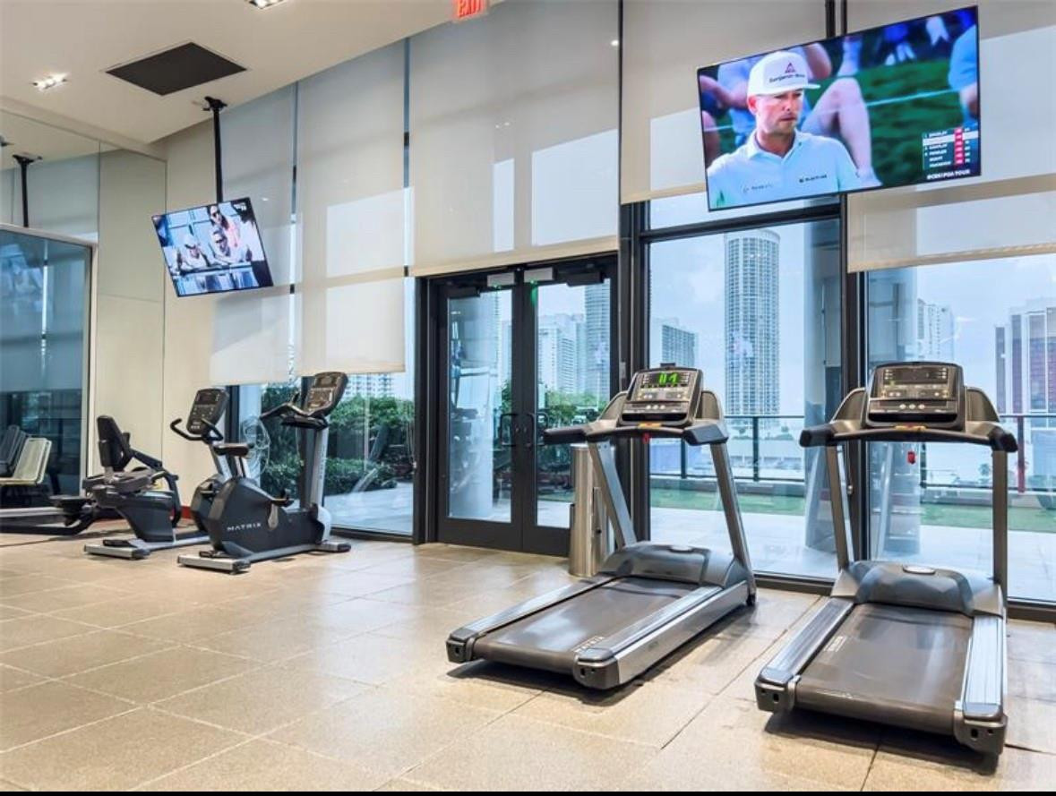 1600 NE 1st Ave 3203