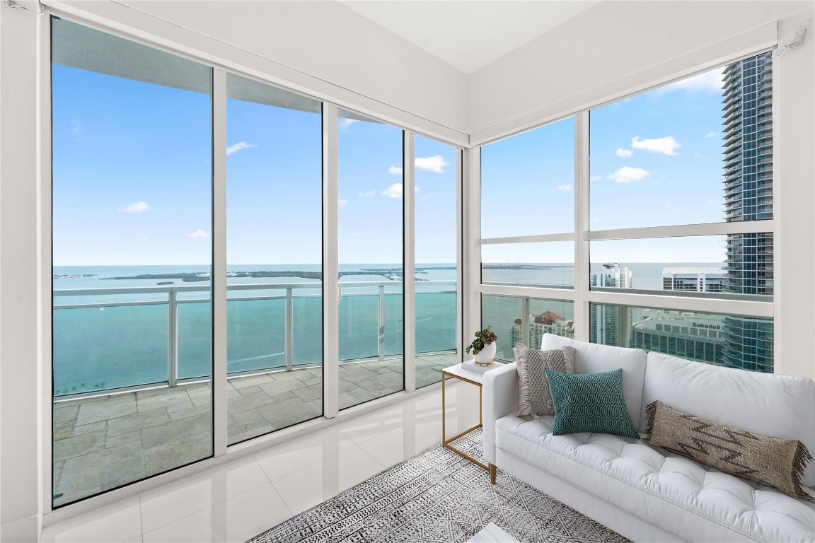 950 Brickell Bay Dr 5411