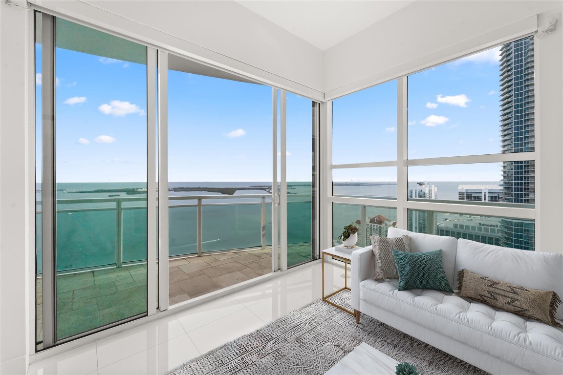 950 Brickell Bay Dr 5411