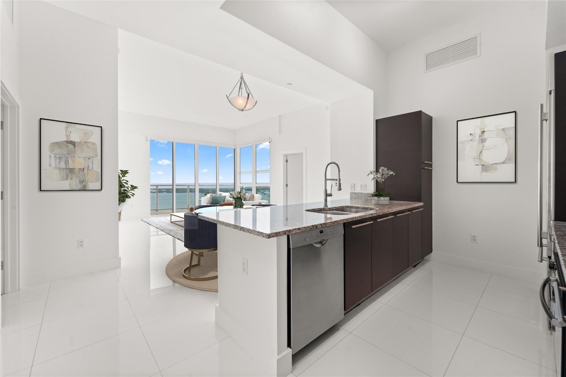 950 Brickell Bay Dr 5411