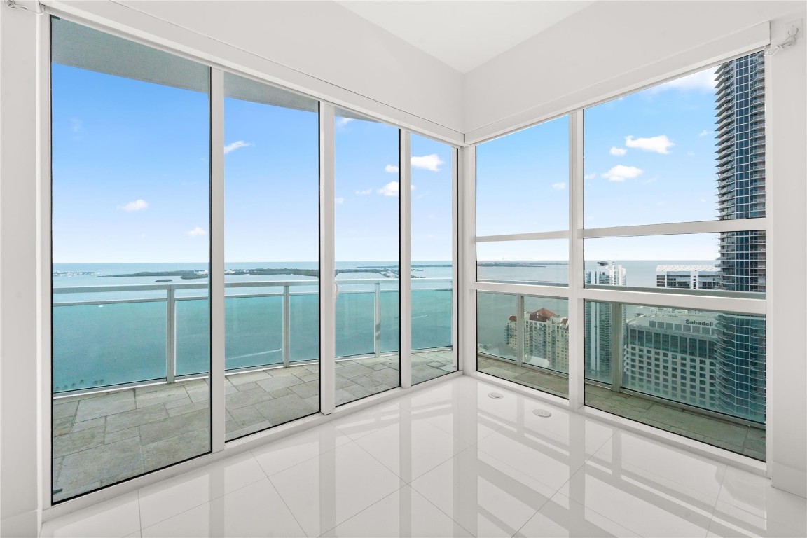 950 Brickell Bay Dr 5411