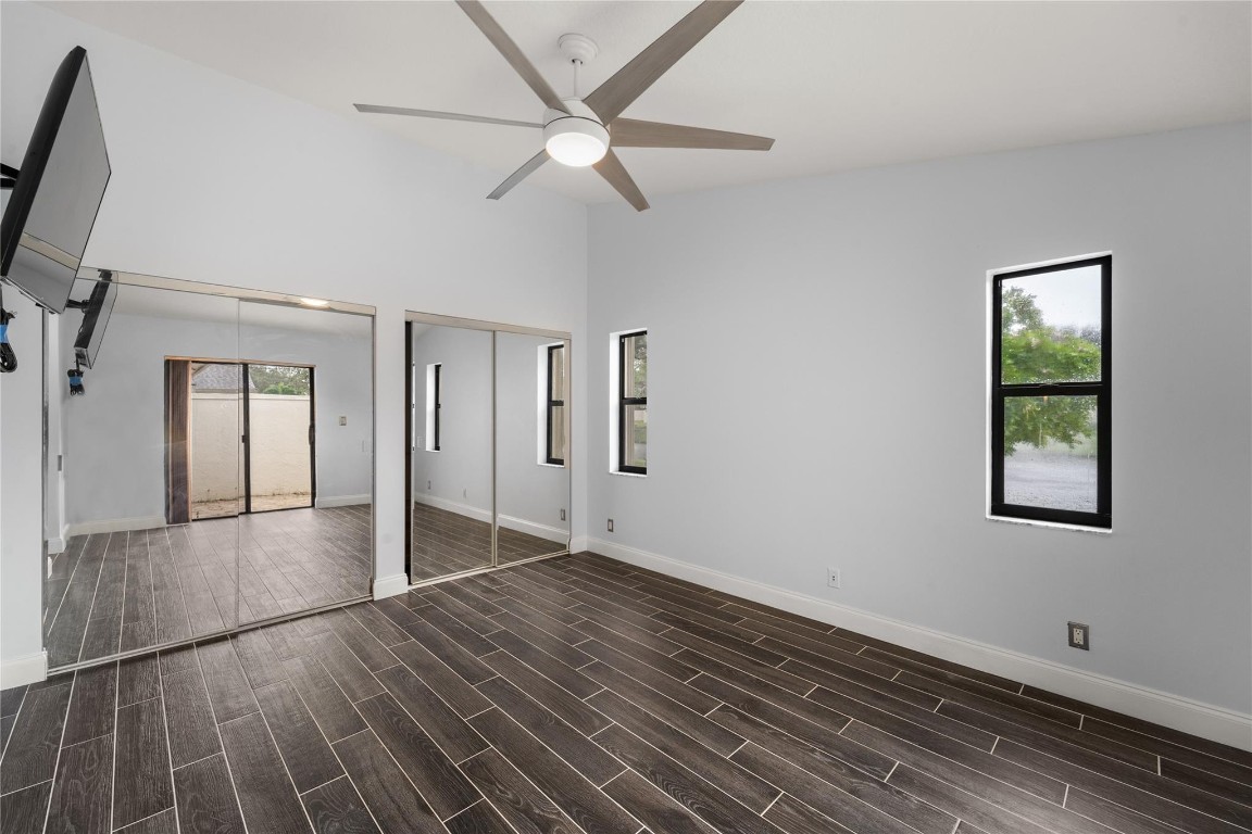 3094 S Oakland Forest Dr 1702