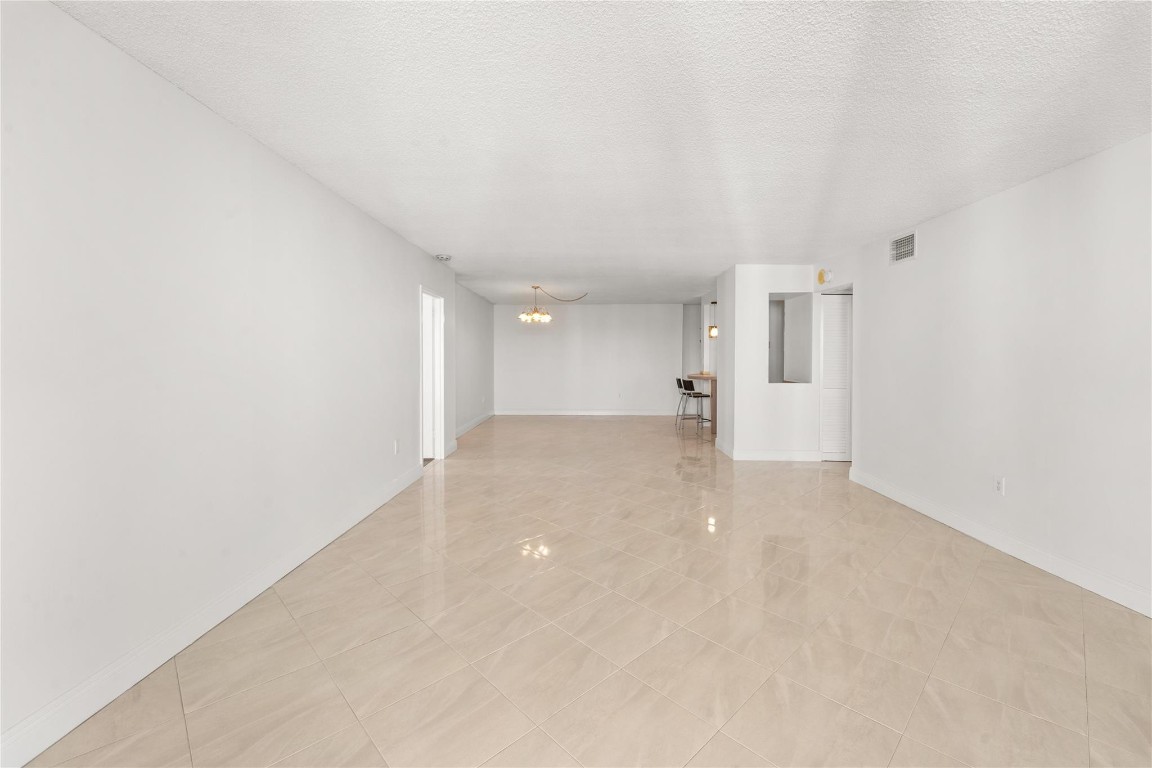 5701 Collins Ave 1615