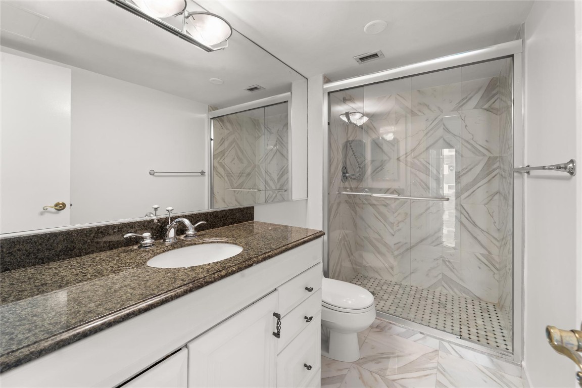 5701 Collins Ave 1615