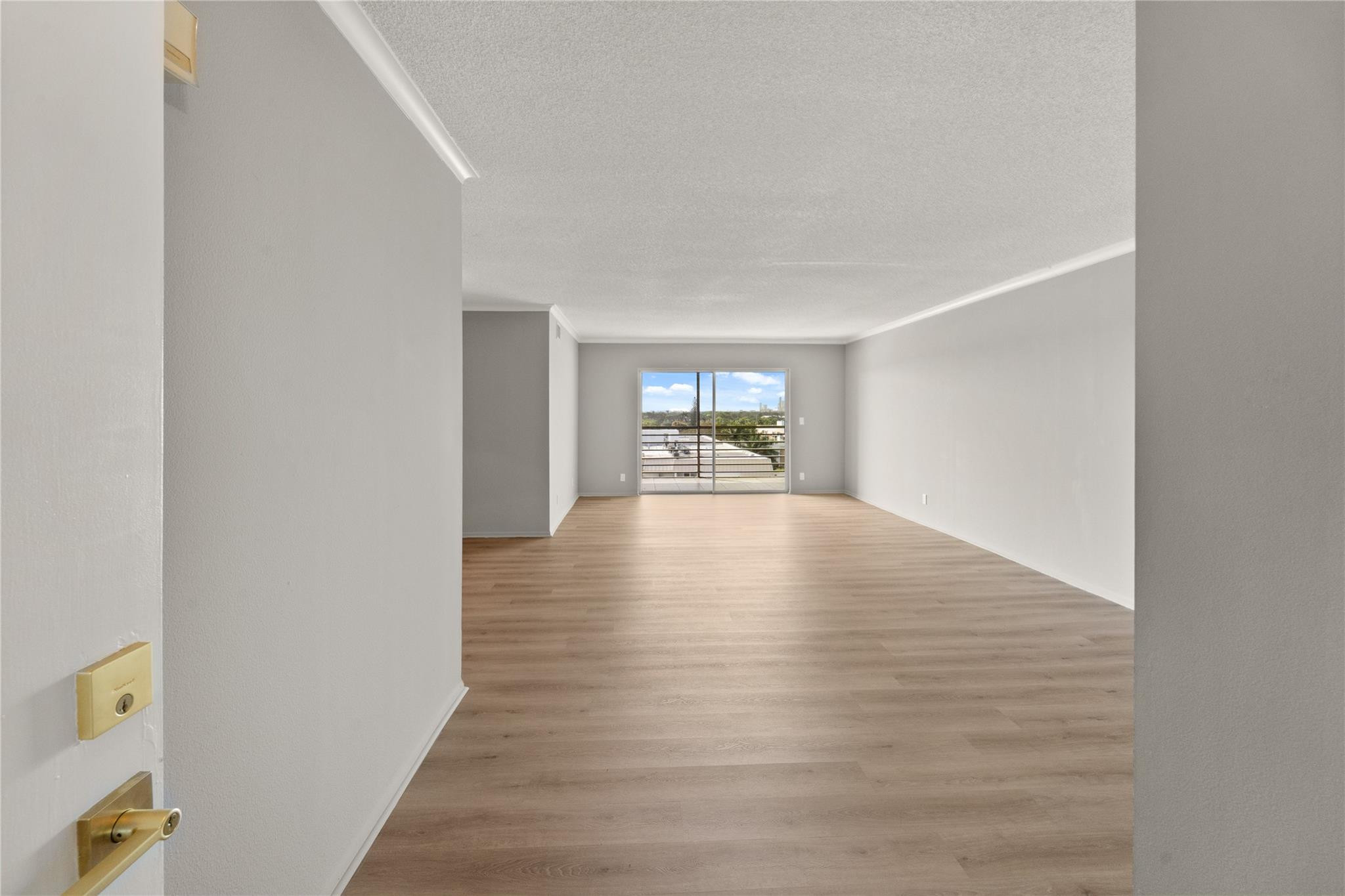 3050 NE 16th Ave 704