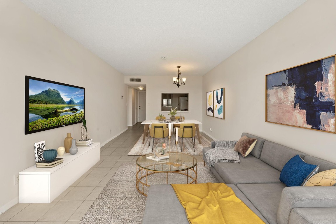 1101 Crystal Lake Dr 605