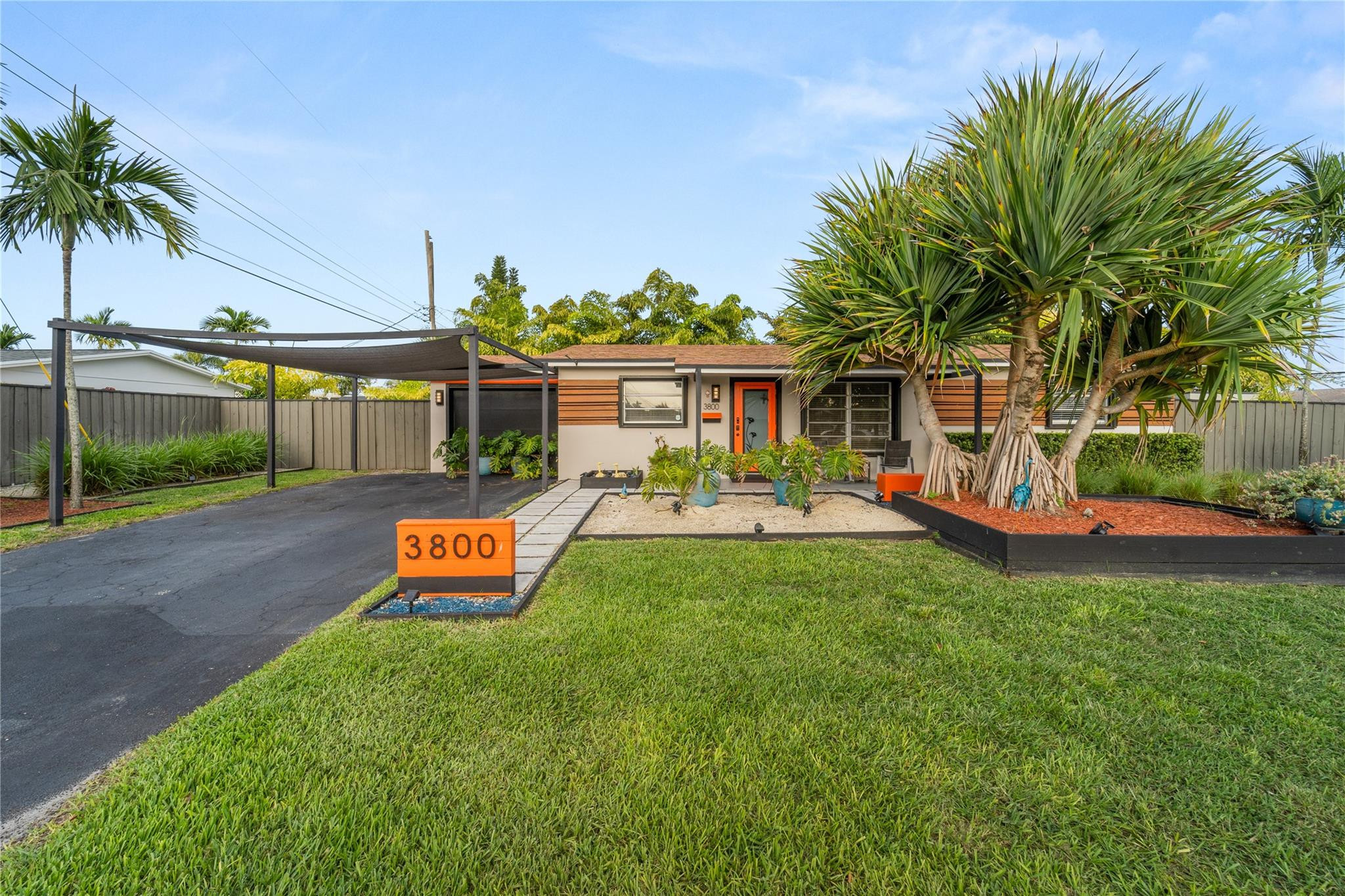 3800 NW 18th Ave