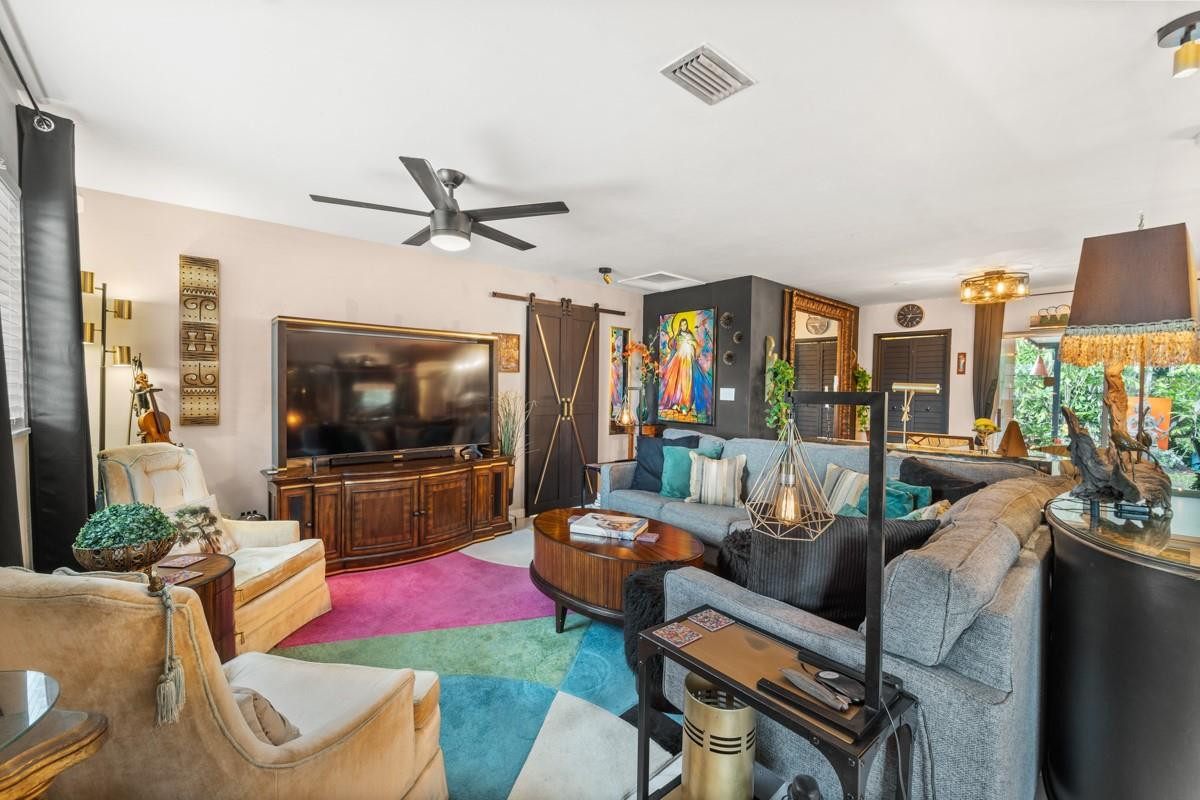 3800 NW 18th Ave