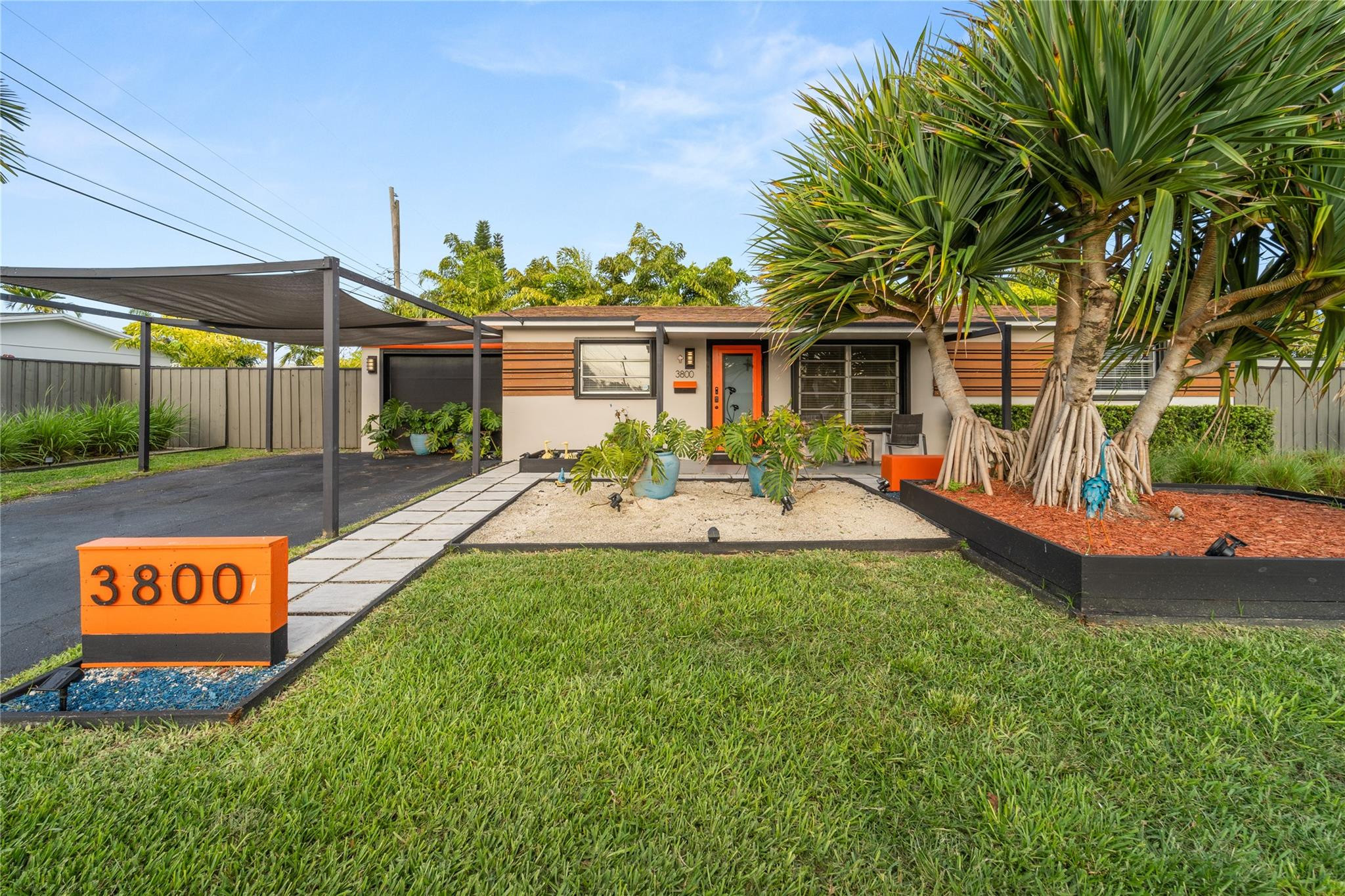 3800 NW 18th Ave