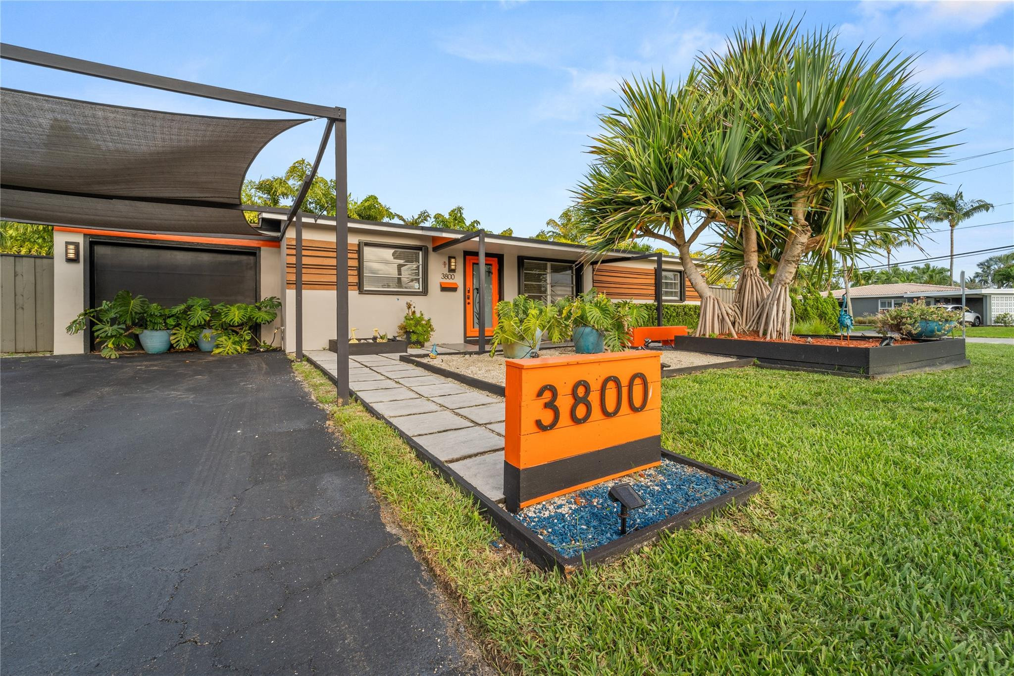 3800 NW 18th Ave