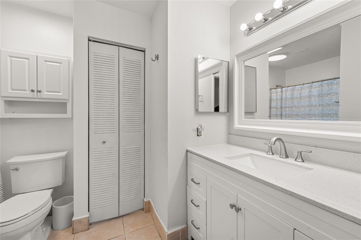 9720 NW 76th Ct 9720