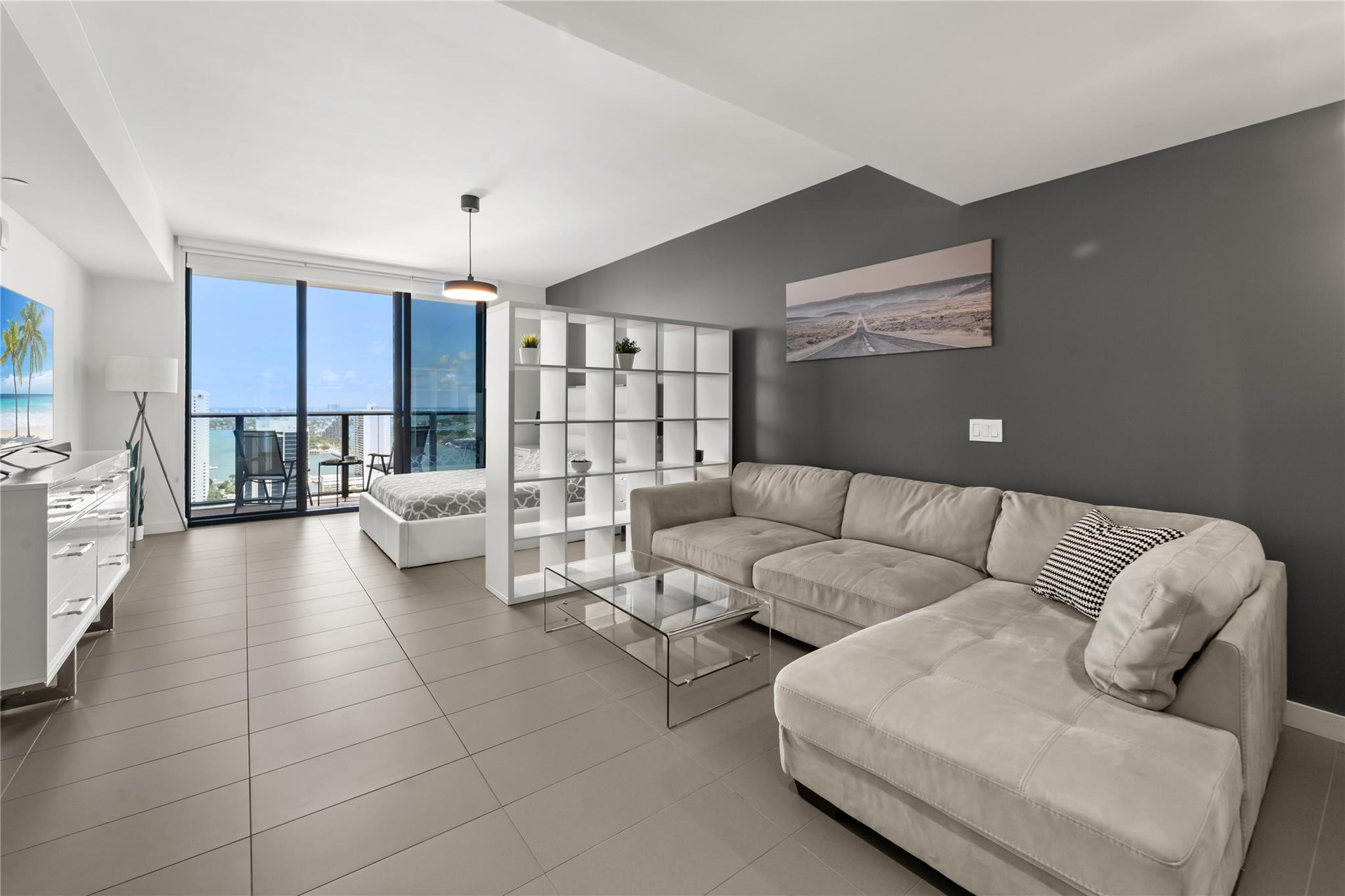 1600 NE 1st Ave 3203