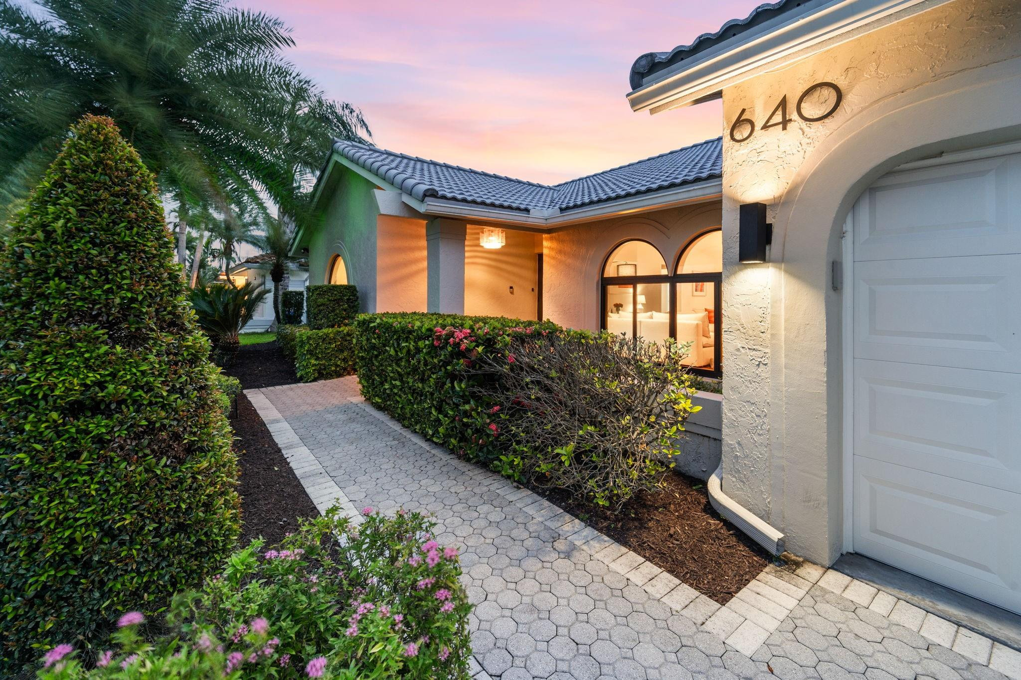 640 NW 108th Ave