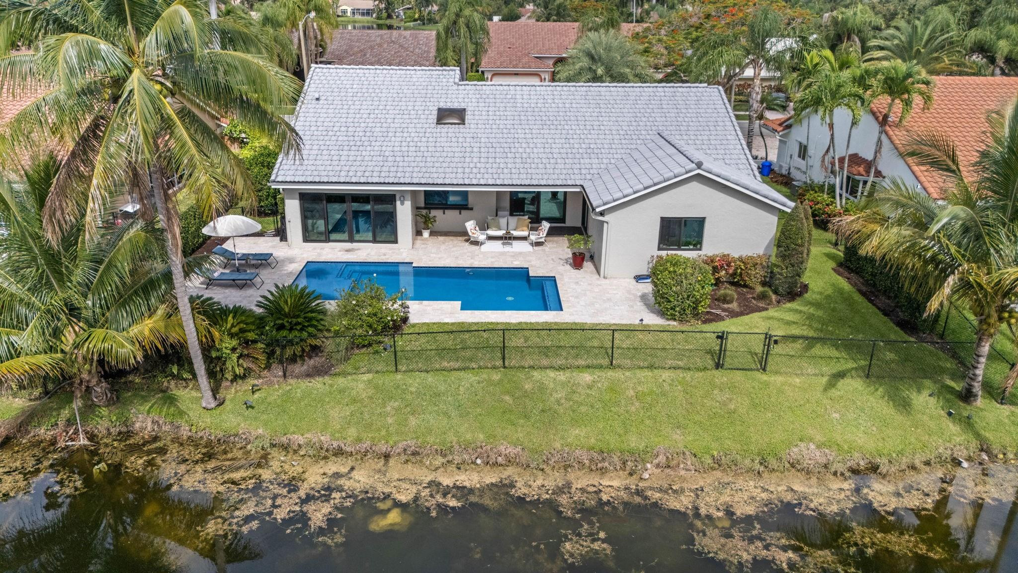 640 NW 108th Ave