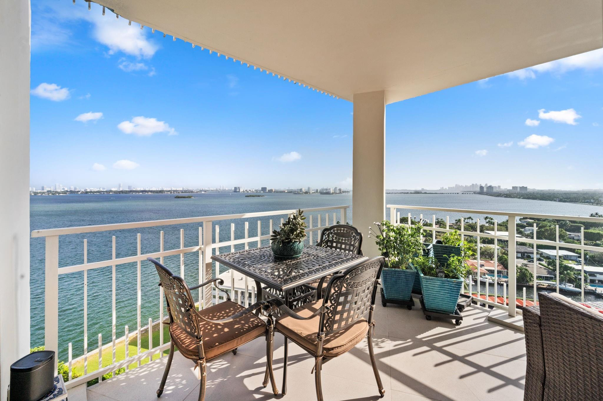 4000 Towerside Ter 1908