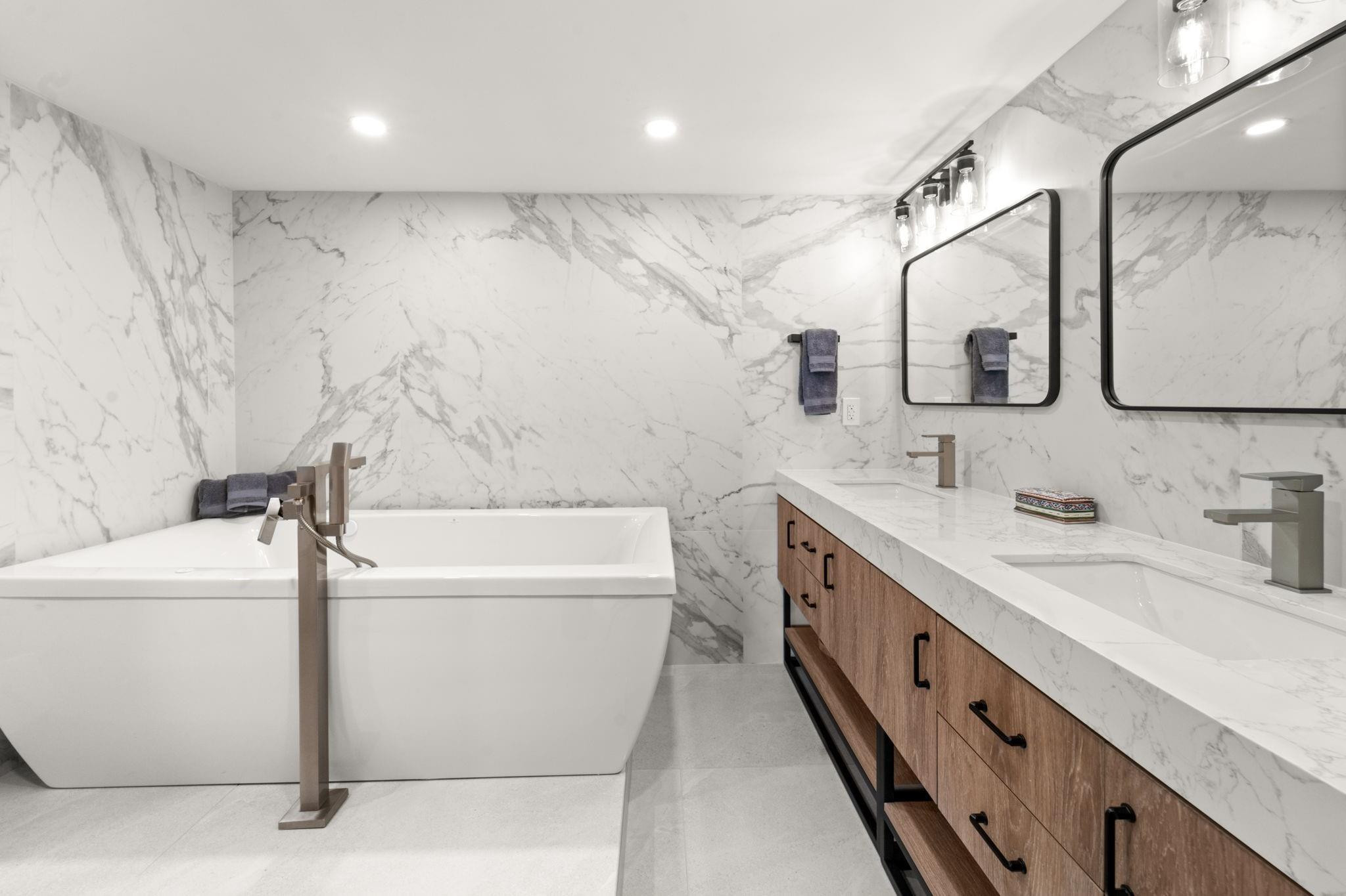 4000 Towerside Ter 1908