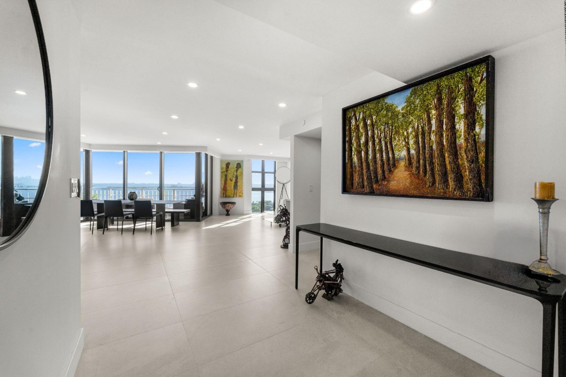 4000 Towerside Ter 1908