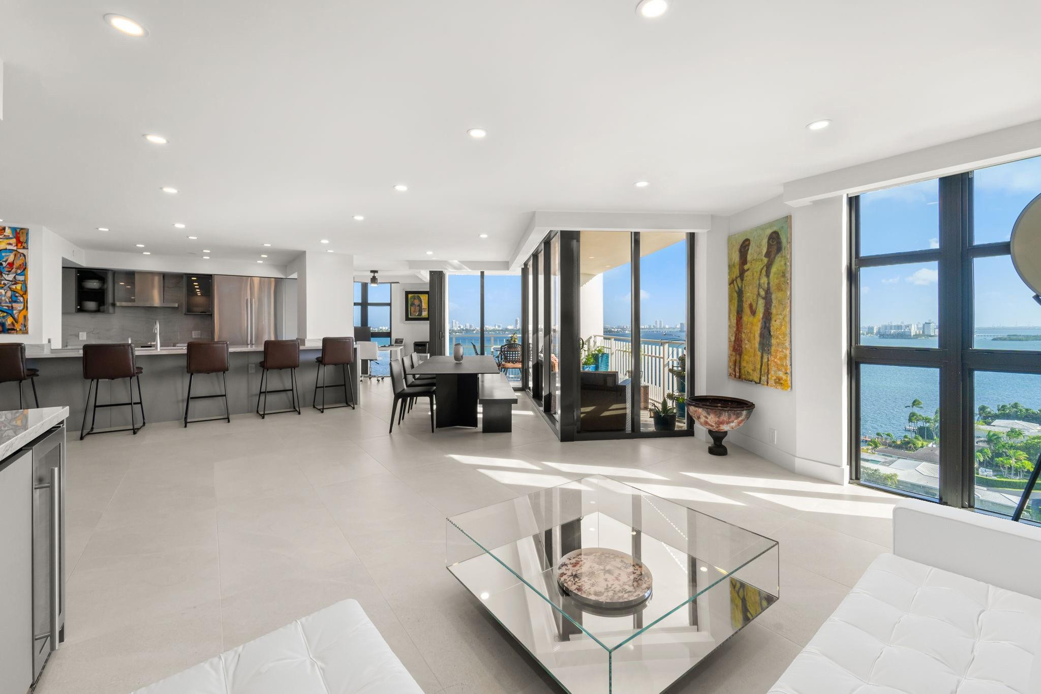 4000 Towerside Ter 1908