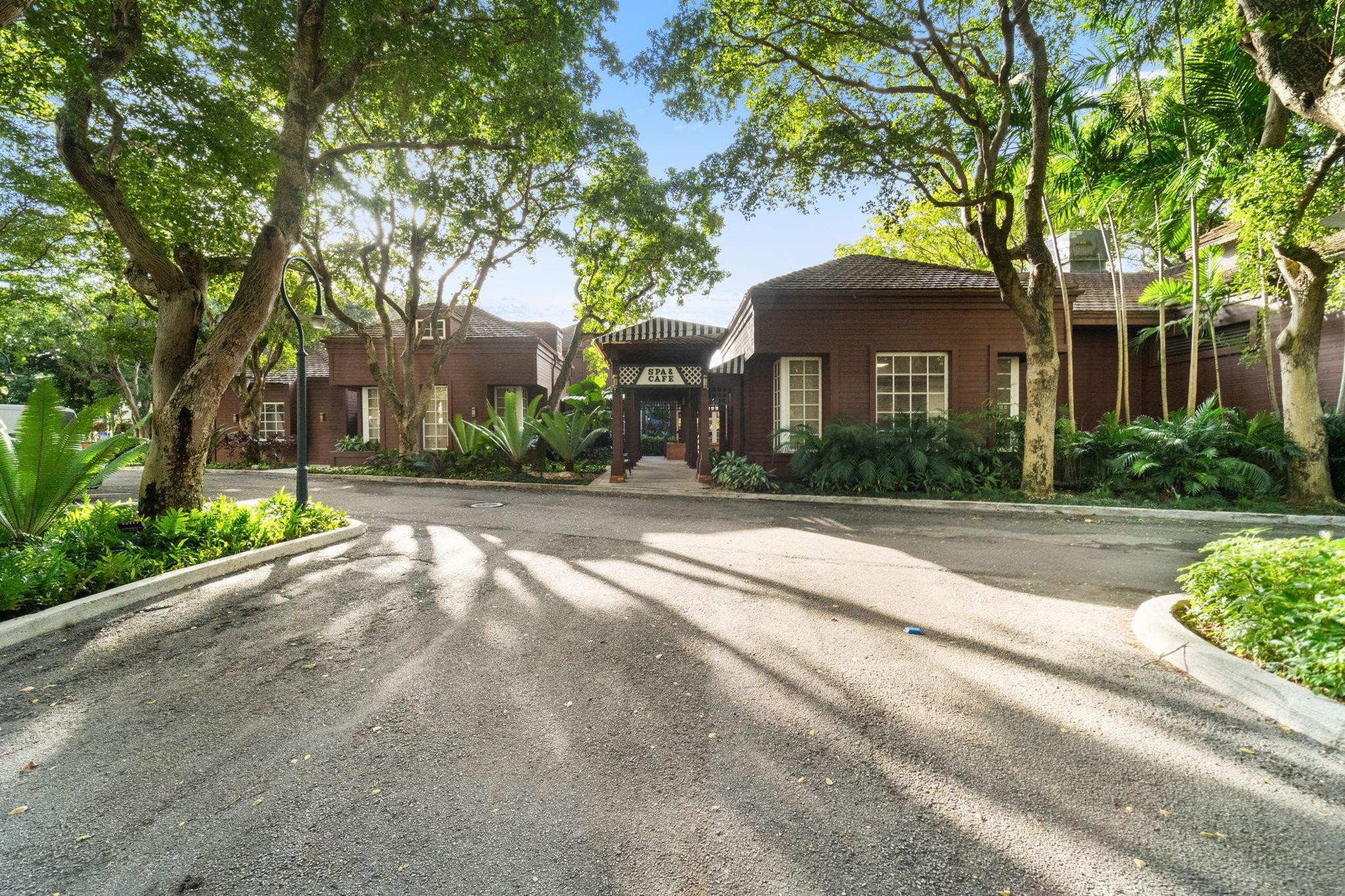 4000 Towerside Ter 1908