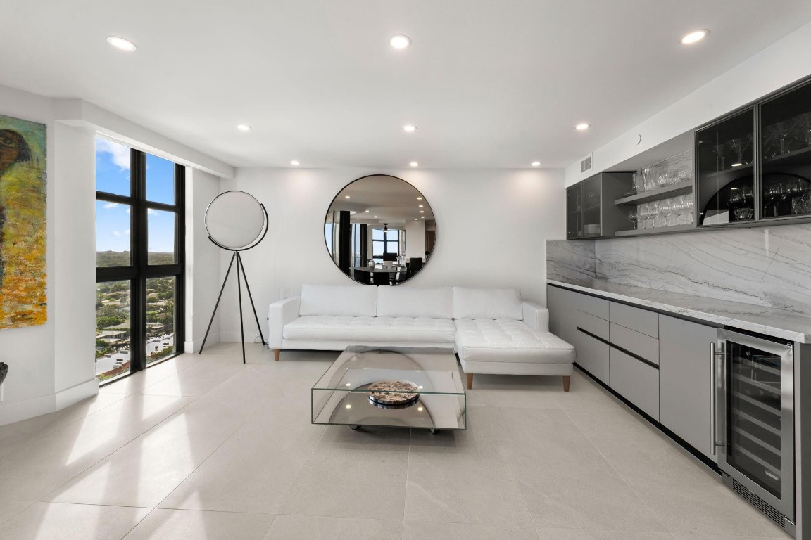 4000 Towerside Ter 1908