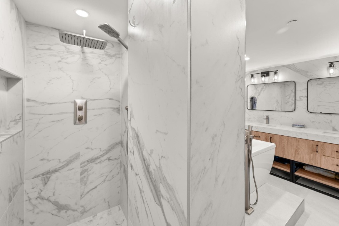 4000 Towerside Ter 1908