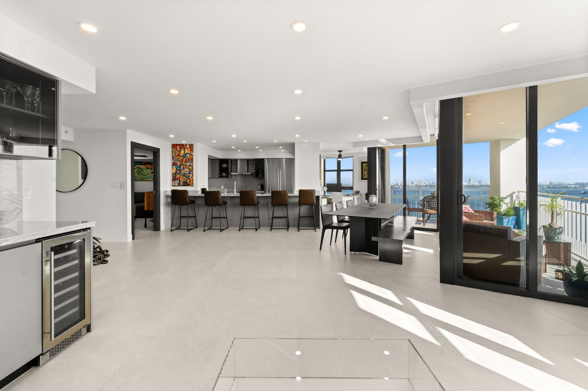 4000 Towerside Ter 1908