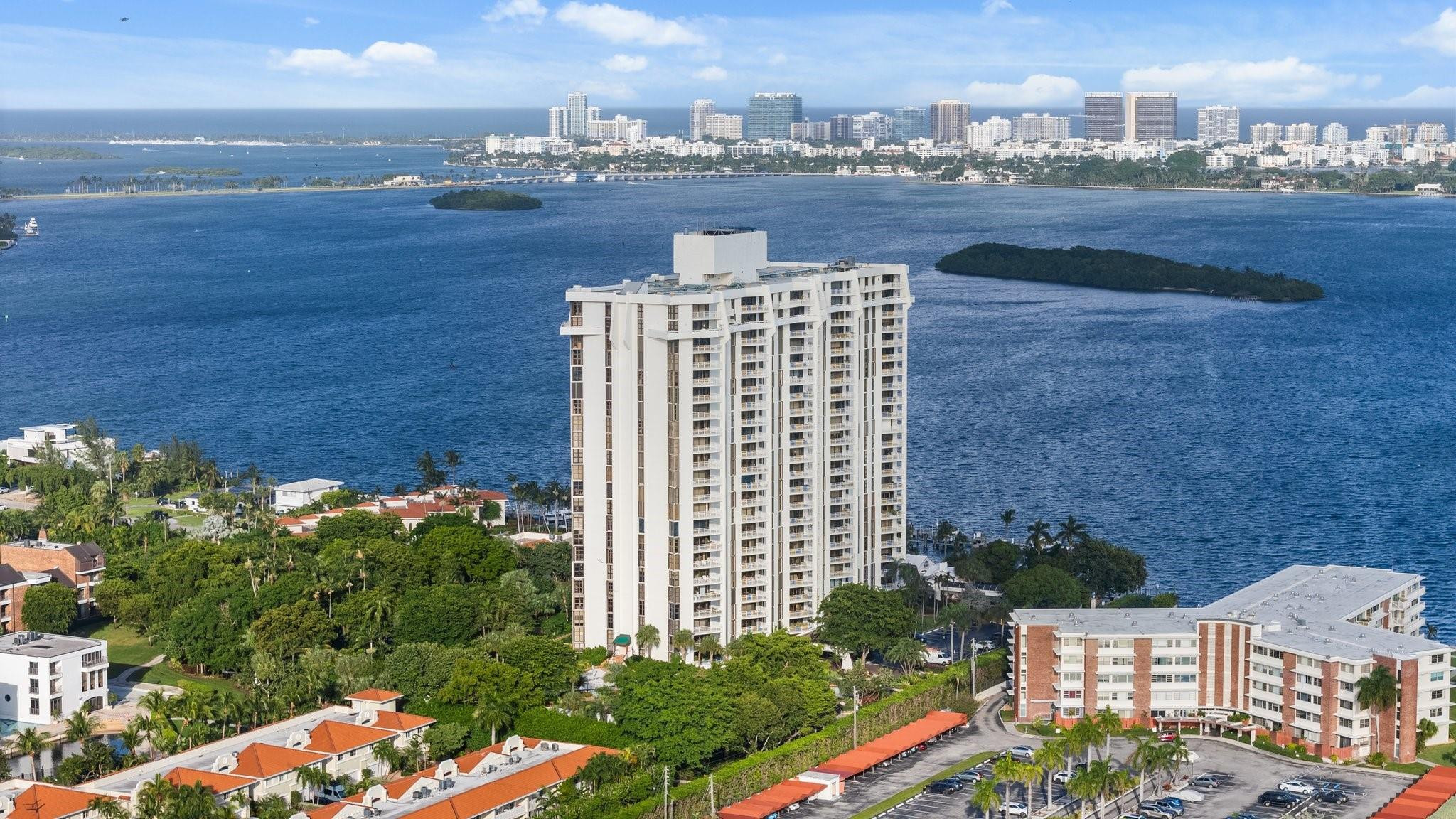 4000 Towerside Ter 1908