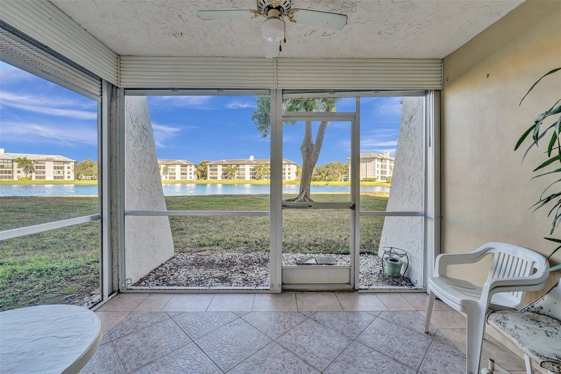 9430 Poinciana Pl 112