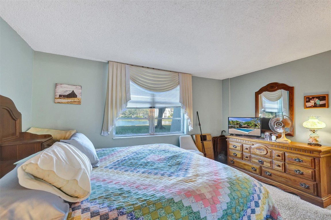 9430 Poinciana Pl 112