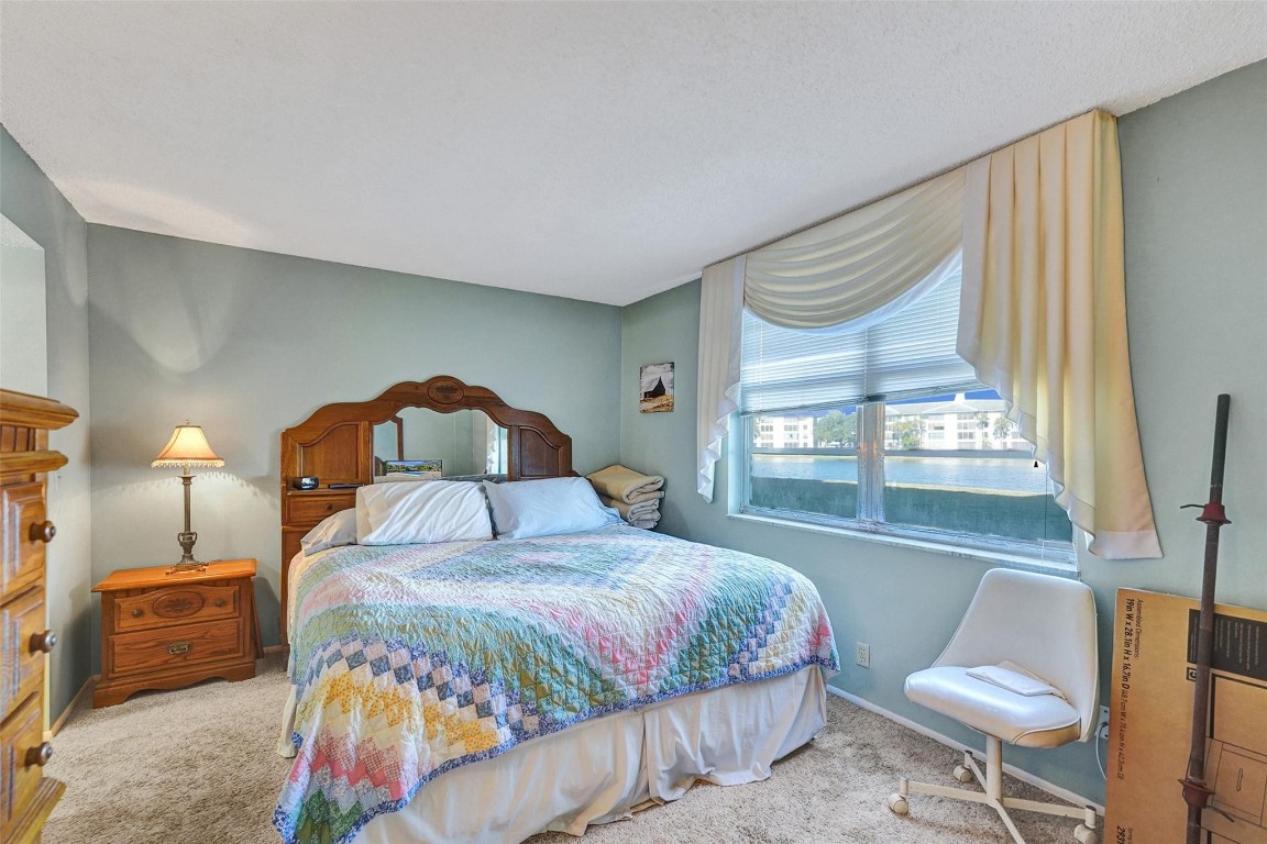 9430 Poinciana Pl 112