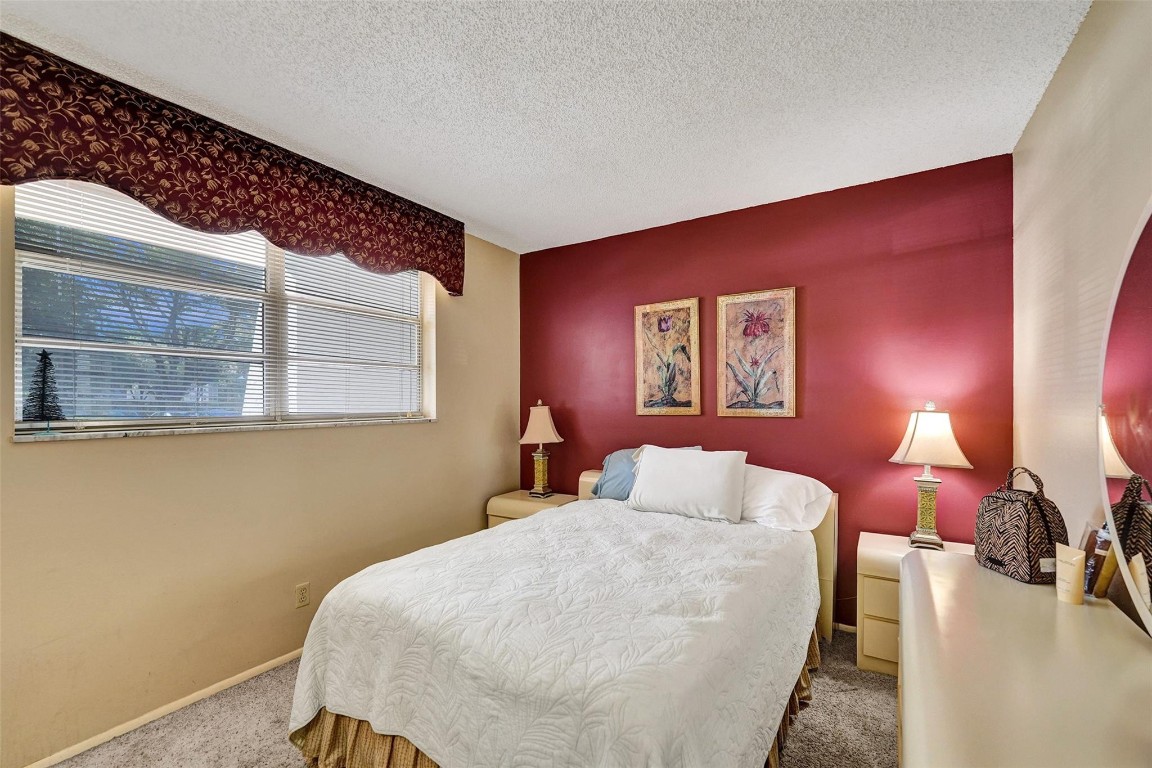 9430 Poinciana Pl 112