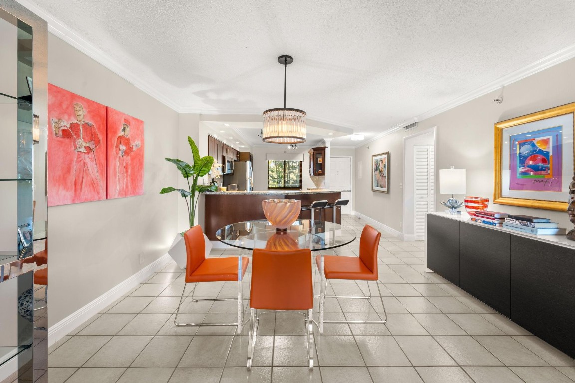 2232 N Cypress Bend Dr 203