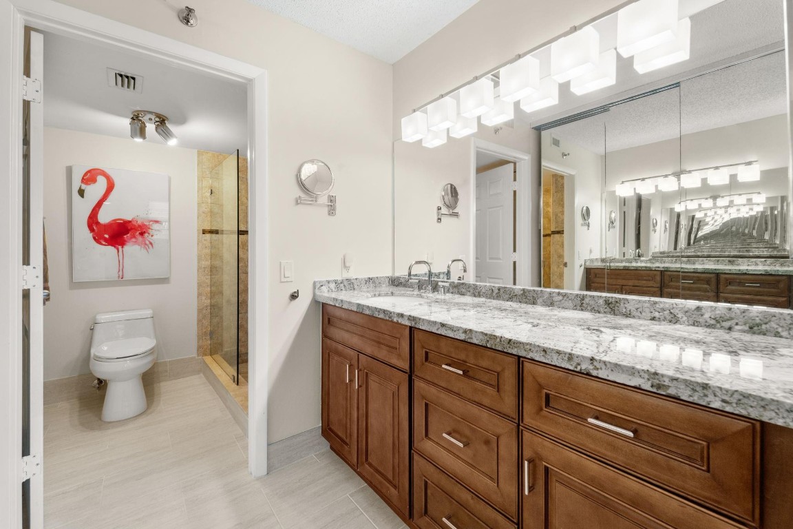 2232 N Cypress Bend Dr 203