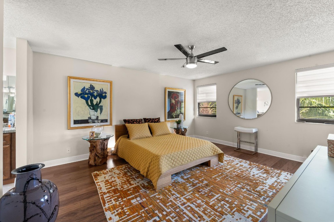 2232 N Cypress Bend Dr 203