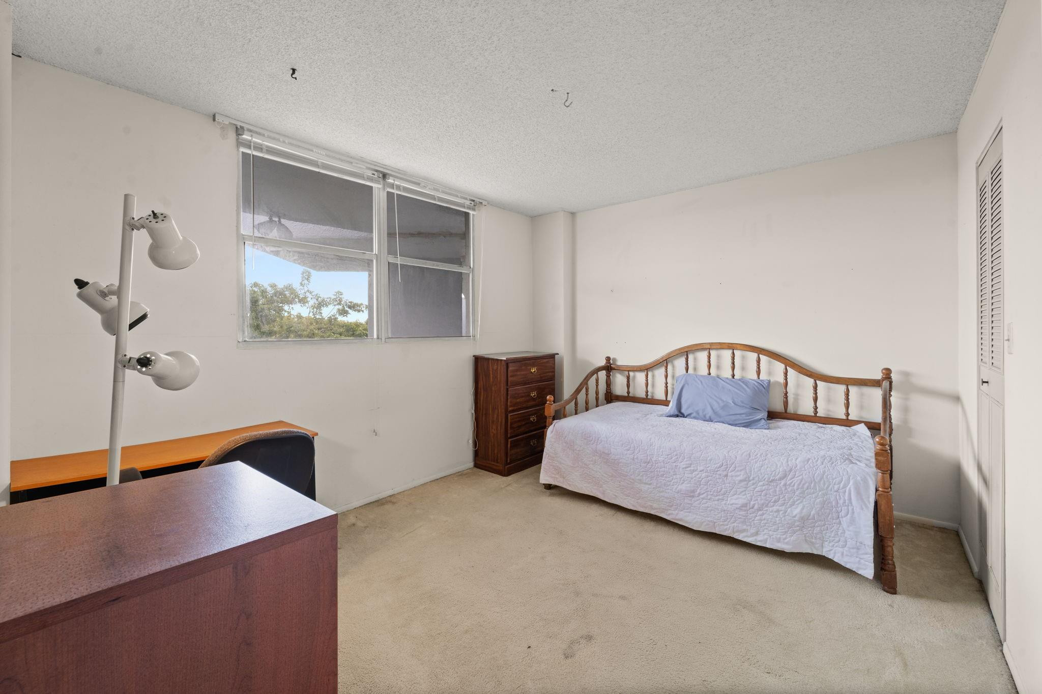 114 Royal Park Dr 4A