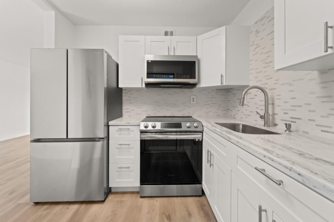 3000 NE 16th Ave 414