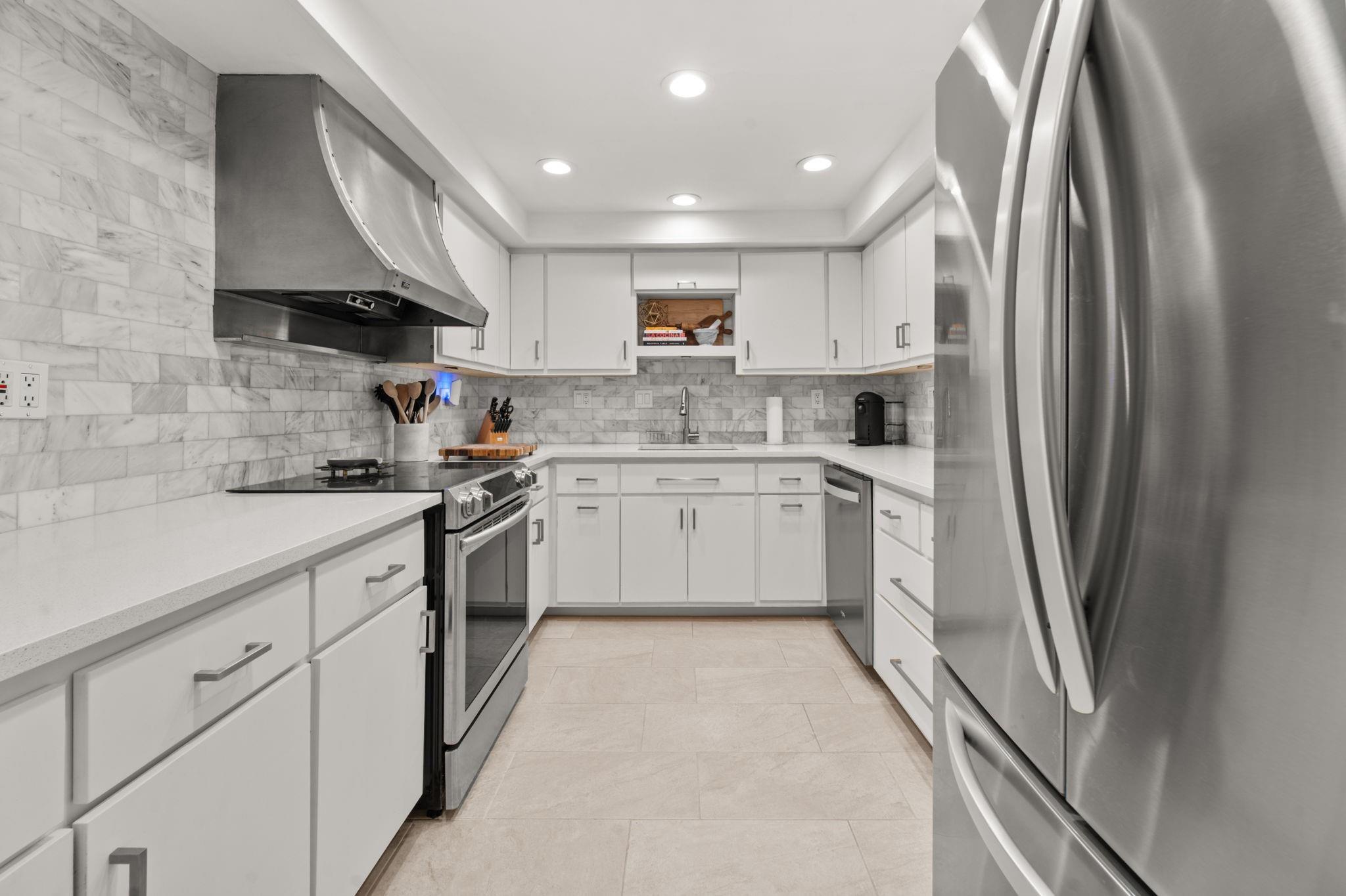 1655 NE 115th St 10B