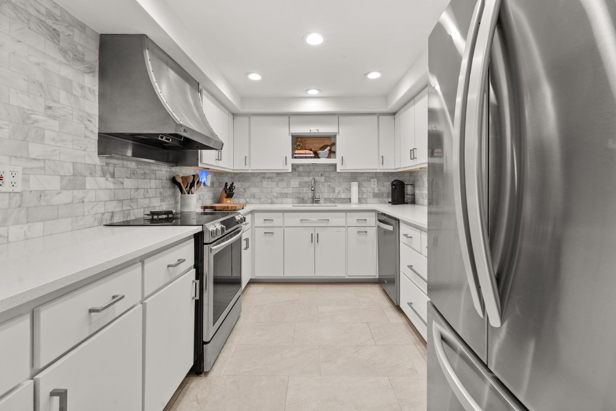 1655 NE 115th St 10B