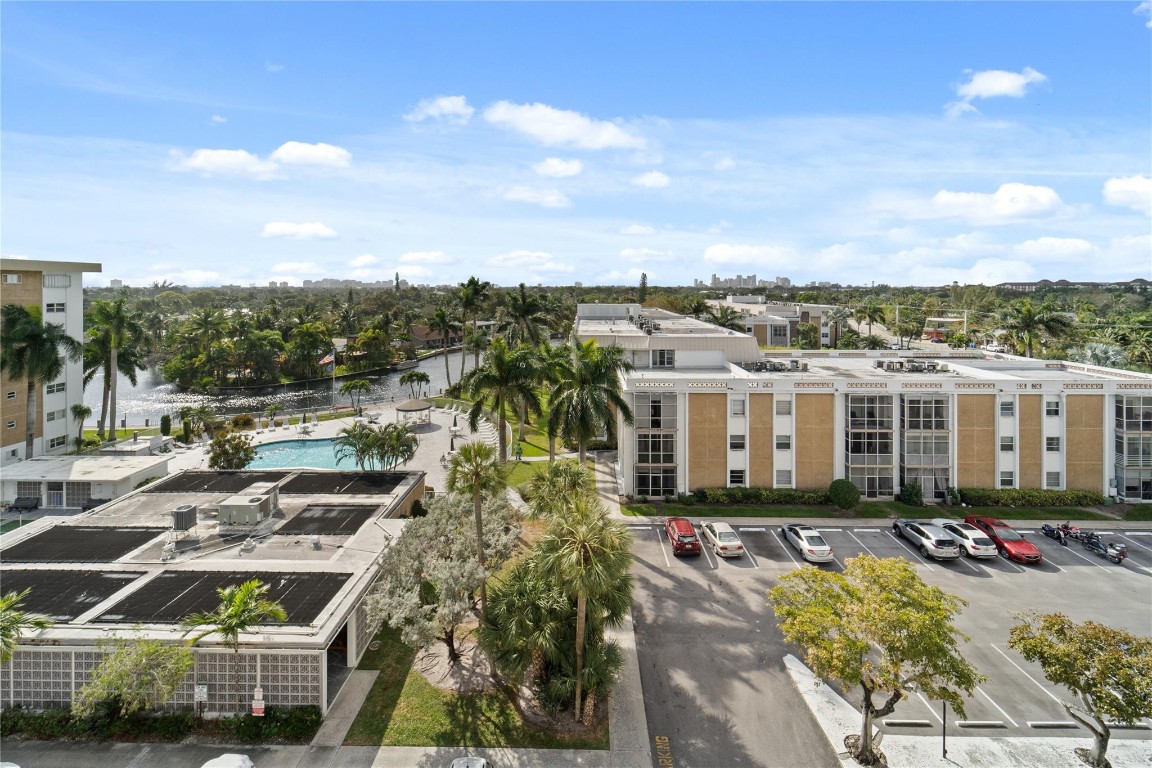 3000 NE 16th Ave 312