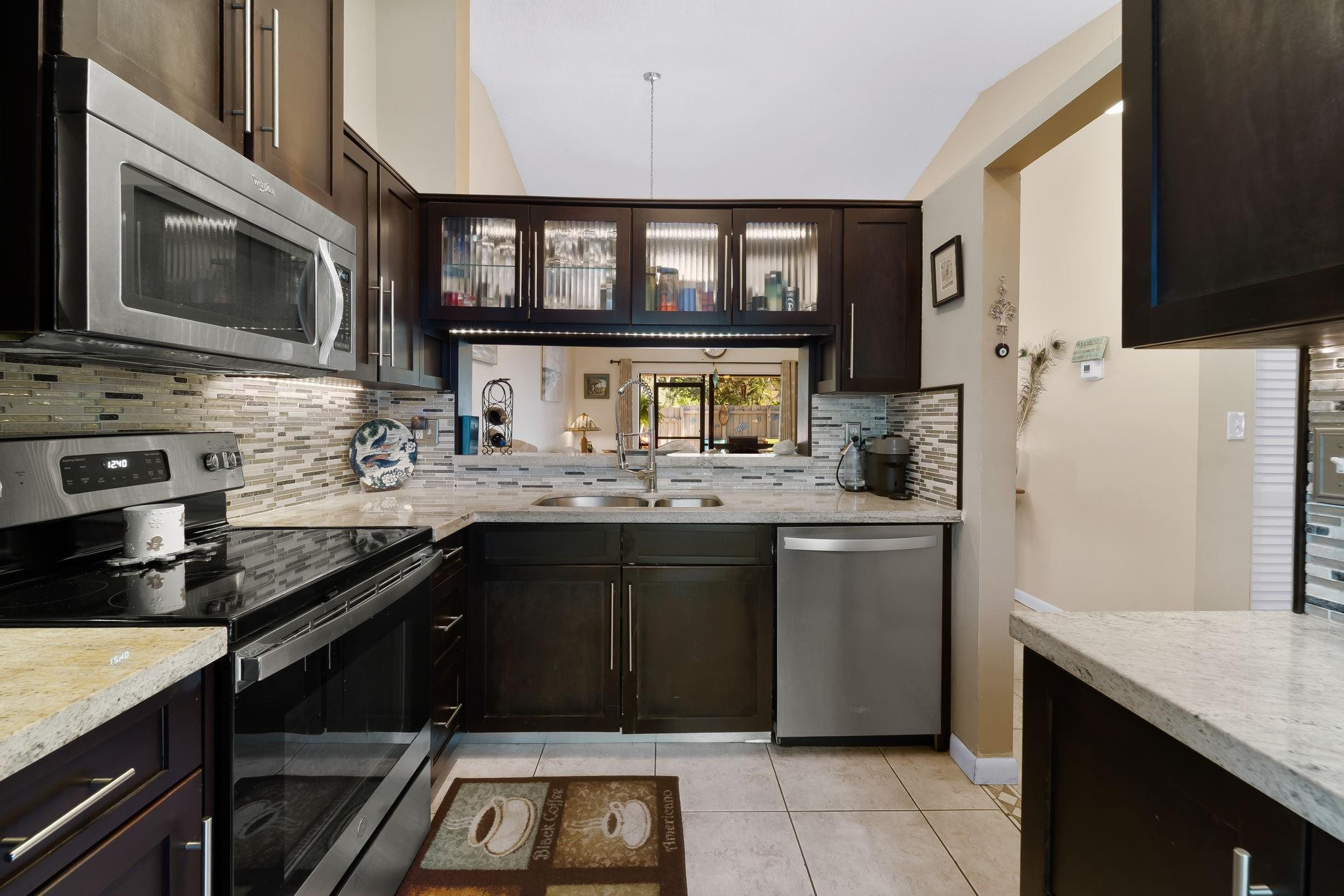 3090 S Oakland Forest Drive 1904, Oakland Park Unit: 1904