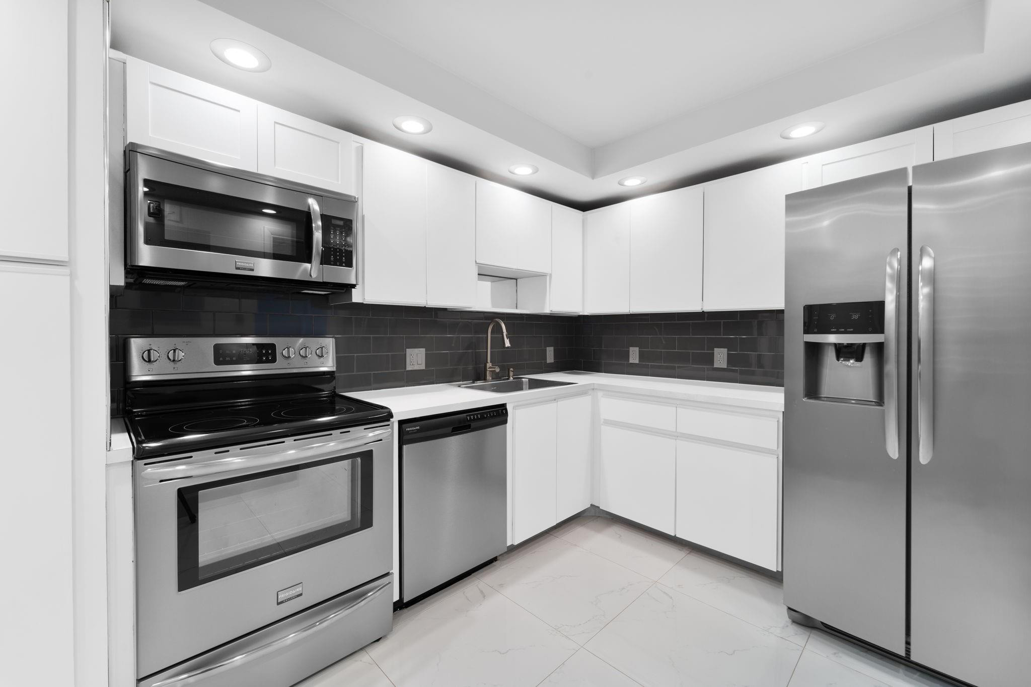 3010 N Course Drive 911, Pompano Beach Unit: 911