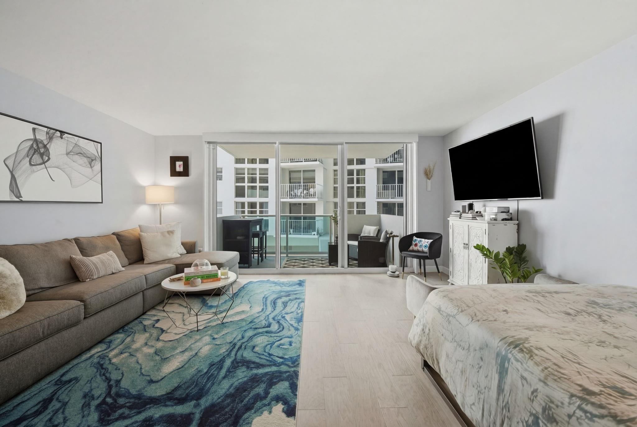 1200 West Avenue 324