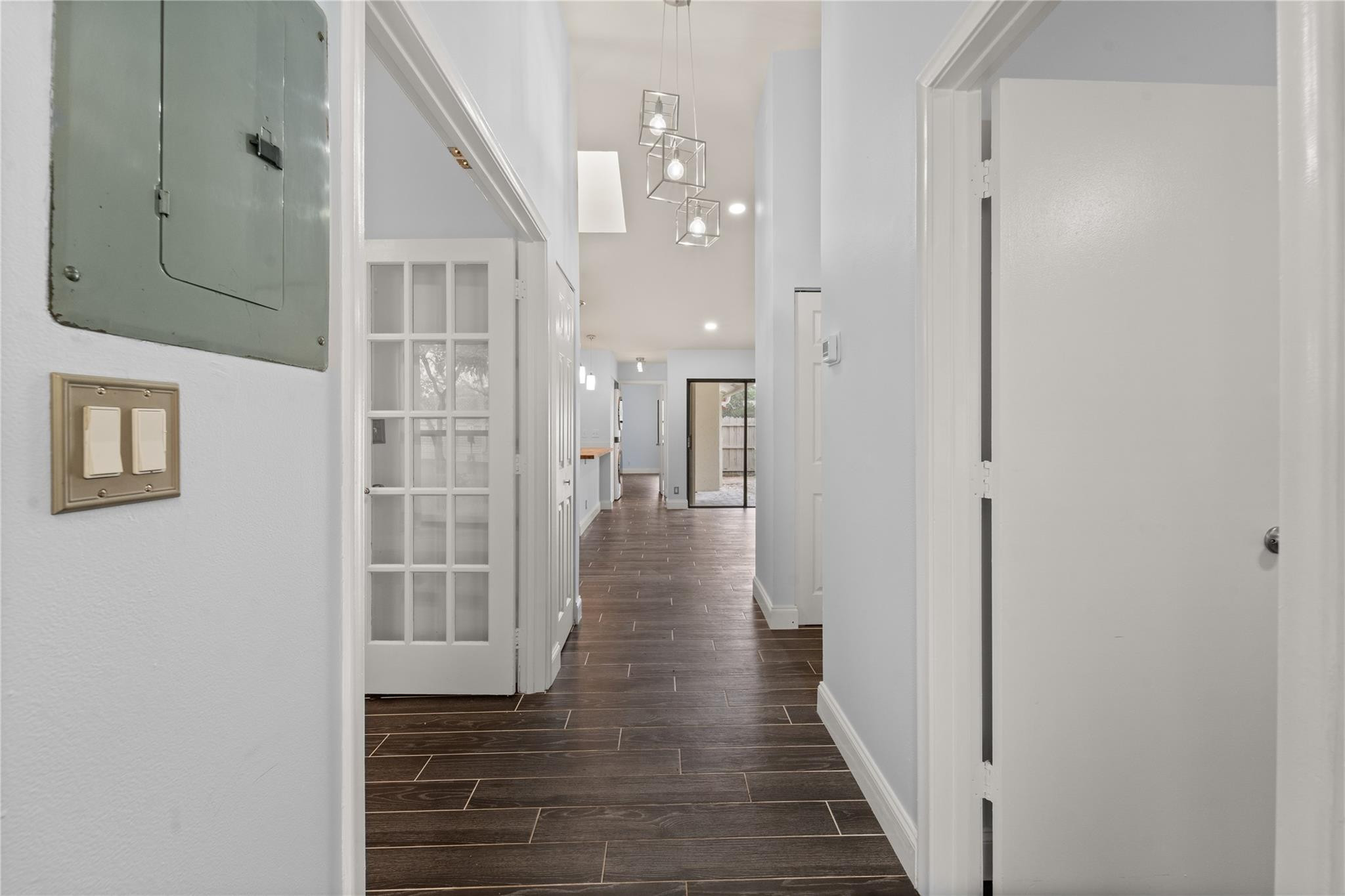 3094 S Oakland Forest Drive 1702