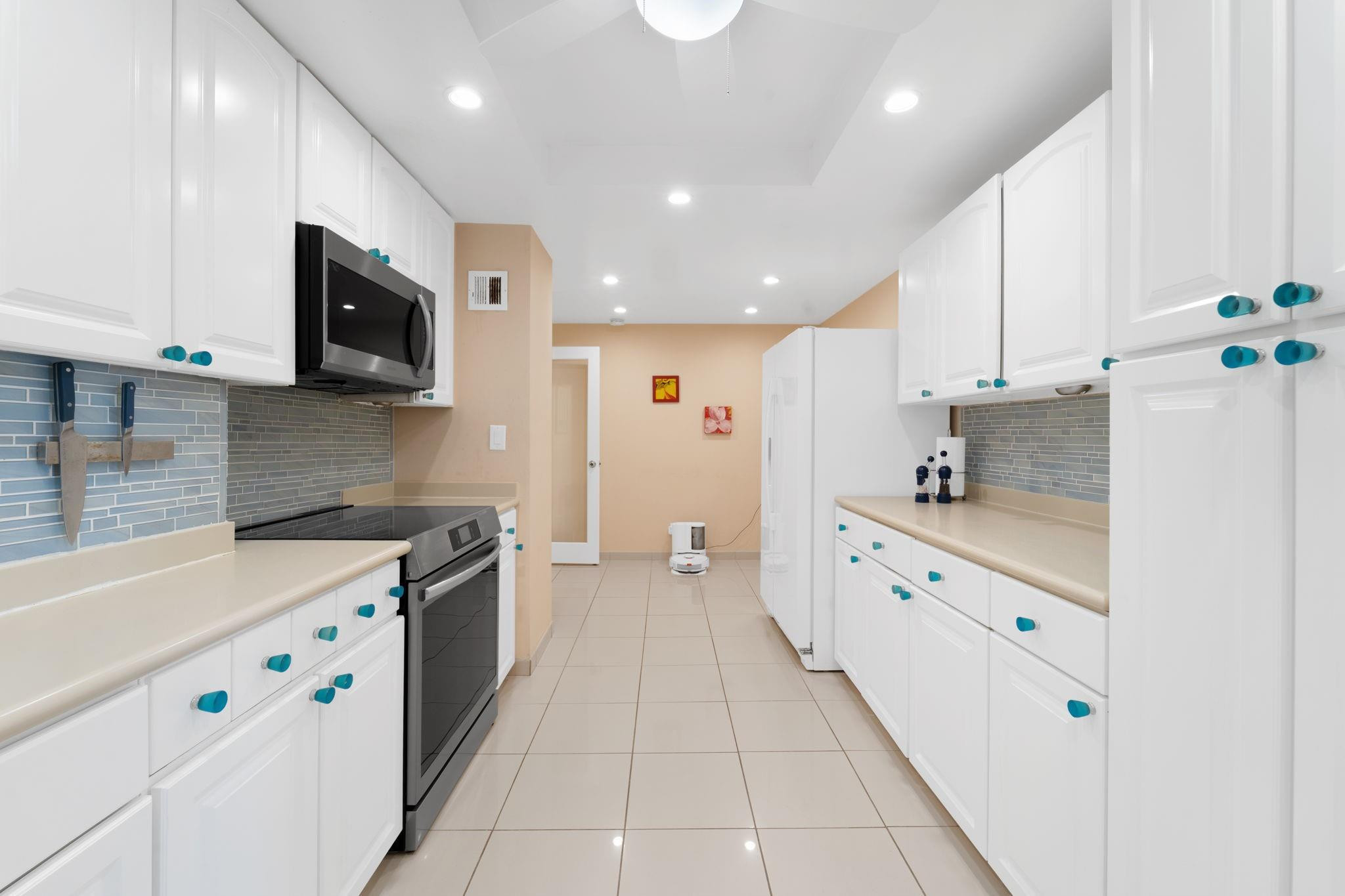 111 N Pompano Beach Boulevard Unit: 1403